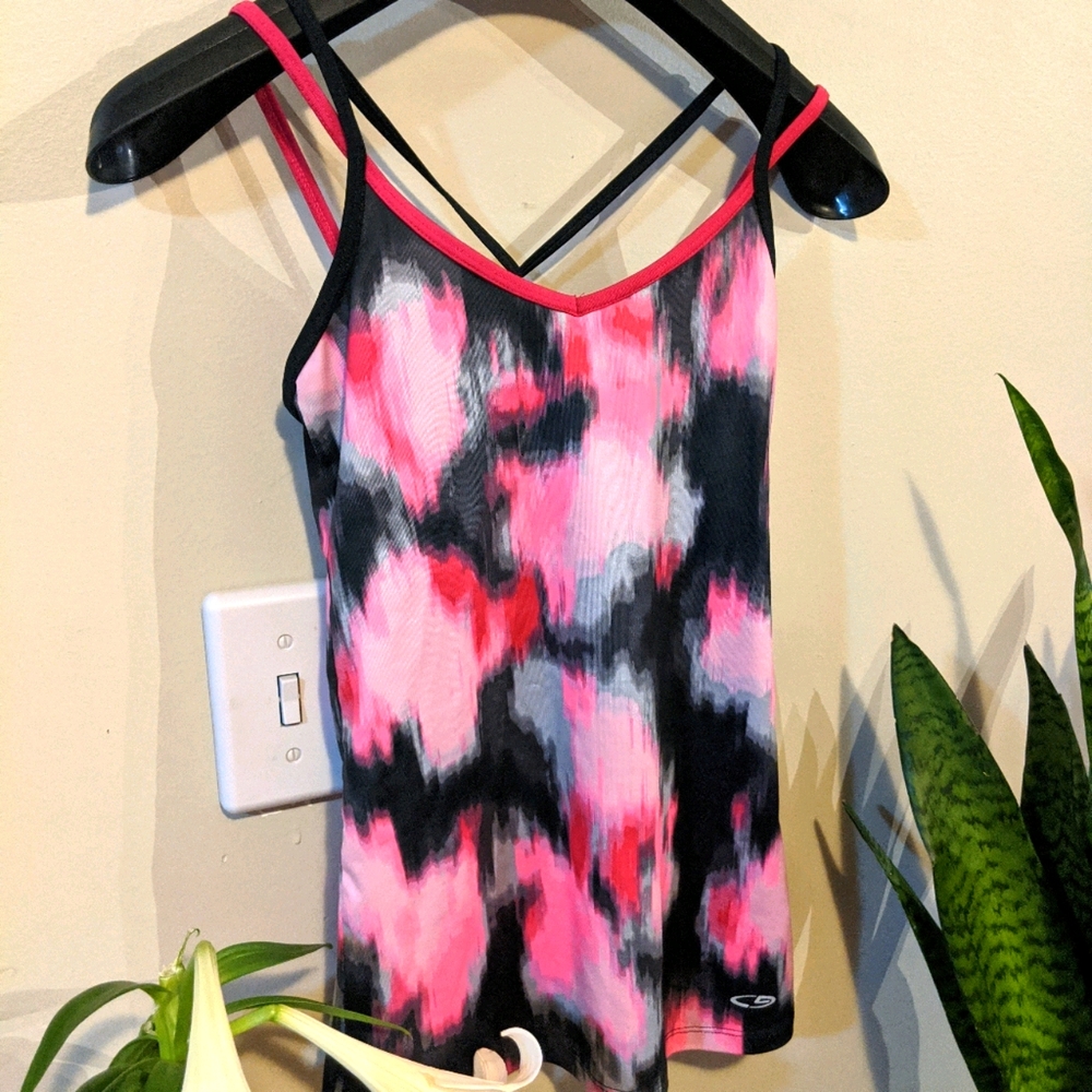 🌈10/$15🌈 Champion Strappy Active Tank w Shelf